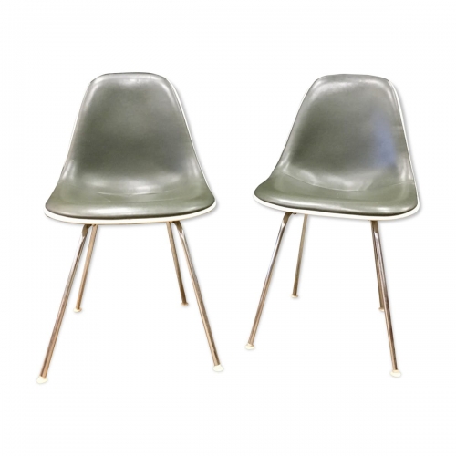 Paire de chaises Eames